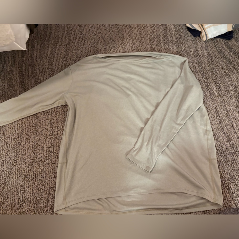 lululemon athletica Green Long Sleeve Top